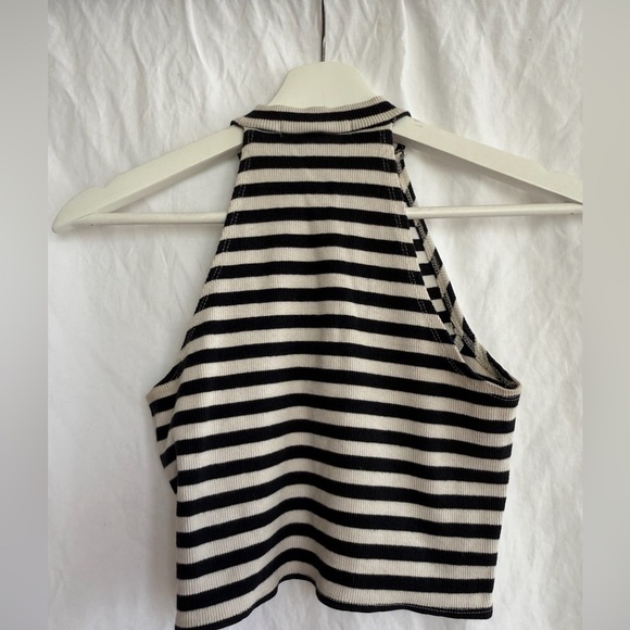 Demeanor Black and White Striped Halter Top Size Small - Picture 8 of 13